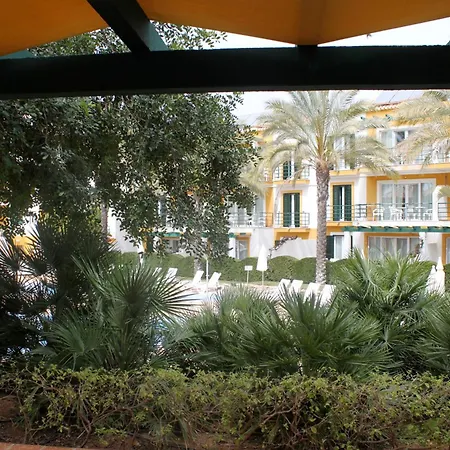 Retreat Daire Tavira